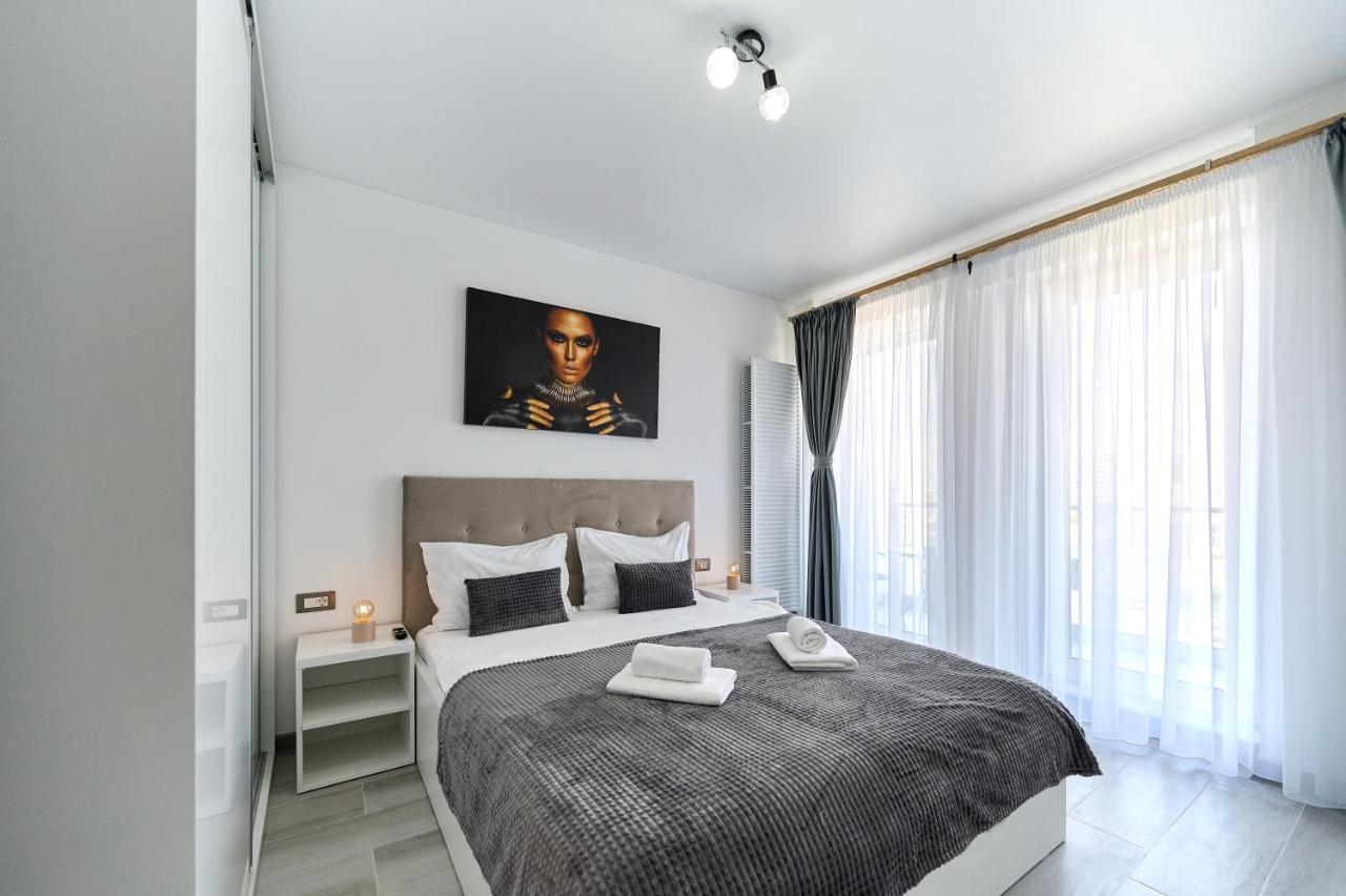 Apartmán Palmas - Pool By N10 Năvodari Exteriér fotografie